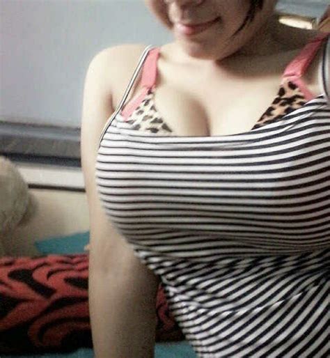 Cewek seksi, cewek sex, cewek sexy, cewek sma, cewek sma bugil, cewek smu. gadis cantik tetek besar pose seksi - Payudara Toket Gede