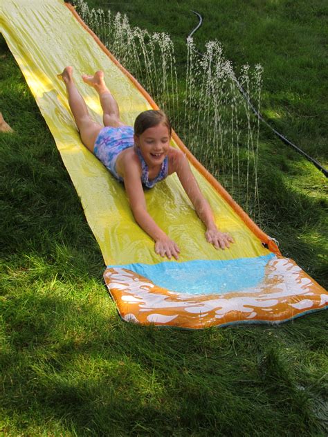 How to play water polo. The Husker Family: Backyard Water Play