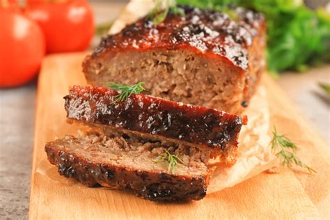 Different sizes will require different cooking times, but a good rule of thumb is. 2 Lb Meatloaf At 325 : How Long To Cook Meatloaf At 325 ...