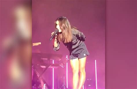 Jenifer seas is on facebook. Jenifer remontée contre un spectateur lui demandant d ...