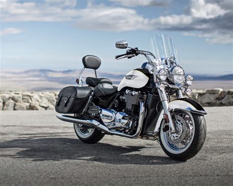 Pin by Kevin Jensen on Dream Motorcycles in 2020 | Triumph ...