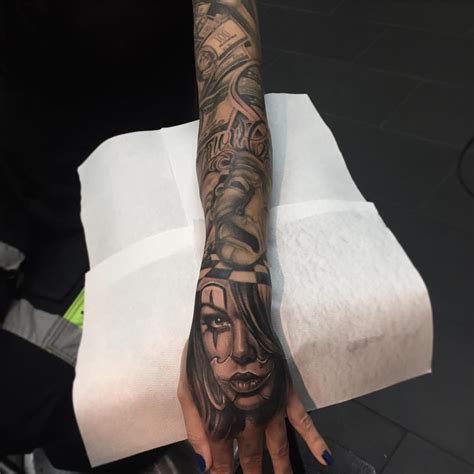 Tattoo religious chicano on the hand. Another pic of the hand I posted yesterday.. Sleeve in ...