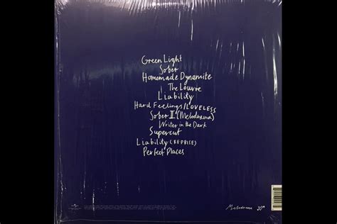 12 видео 877 просмотров обновлен 2 февр. Lorde - Melodrama (Royal Blue Vinyl) [Deluxe Edition ...