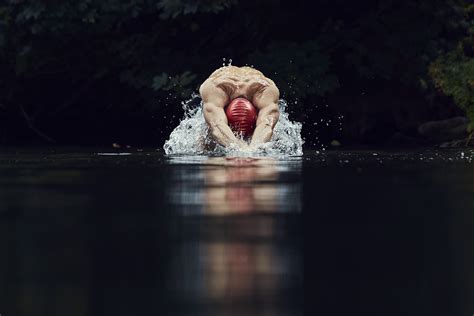 Joe choong completed a sensational double for great britain in modern pentathlon, taking a dramatic gold in the men's event after kate french had won gold in the women's competition on friday. Joe Choong - Wild swim - www.henryhunt.com