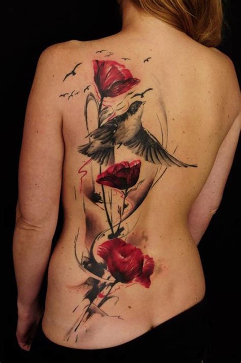 Découvrez 52 modèles du tatouage coquelicot et sa couleur couleur rouge vif. 1001+ idées | Tatouage coquelicot - un champ de 52 modèles ...