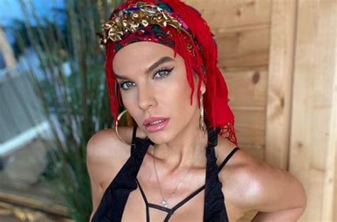 Jun 16, 2021 · anna lesko este mamă singură. Anna Lesko, imagini de pe patul de spital! Artista a ajuns ...