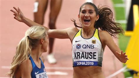 Hem 2015 hem de 2019 dünya şampiyonasında engelli yarışta bronz madalya. Leichtathletik-WM 2019: Gesa Krause rennt in Rekordzeit zu ...