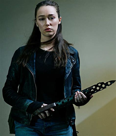 Shop the exact or find similar products the blue strap of alicia clark (alycia debnam carey) in fear the walking dead s01e03 submit a match. TV Show Fear the Walking Dead Alicia Clark Leather Jacket ...