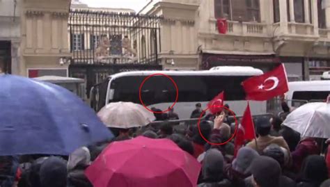 Κατεβάστε αυτή την δωρεάν εικόνα σχετικά με ολλανδία σημαία ολλανδική από την τεράστια βιβλιοθήκη ελεύθερων πνευματικών δικαιωμάτων εικόνων και βίντεο του pixabay. AΝΕΞΑΡΤΗΤΟΣ-ΔΙΠΛΩΜΑΤΙΚΟΣ ΠΑΡΑΤΗΡΗΤΗΣ