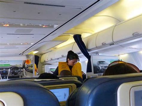 A written complaint was submitted to. Nagpur- Two Jet Airways air hostesses molested by drunk ...