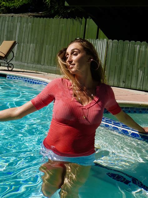A great selection of online electronics, baby, video games & much more. Wet Femme on Twitter: "#oscars #wetlook #wetfemme #girls # ...