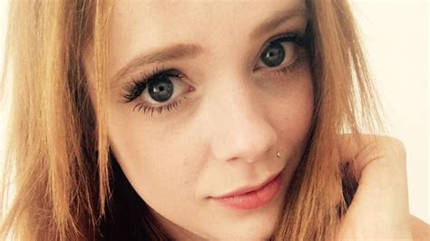 Get in touch with anne wünsche (@officialannewuensche) — 83 answers, 244 likes. Sie leidet: Wird Anne Wünsche der öffentliche Druck zu ...