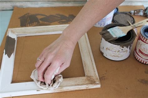 The ratio of glaze to paint is from 4 to 6 parts for 1 part paint. How To Create A Faux Glaze Using Paint - ANNE P MAKEUP AND ...