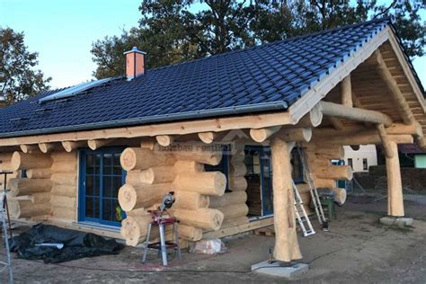 Gartenhäuser aus holz, kunststoff oder metall im hornbach onlineshop & im markt entdecken! Blockhaus Ferienhaus kaufen | Holzbau Rustikal