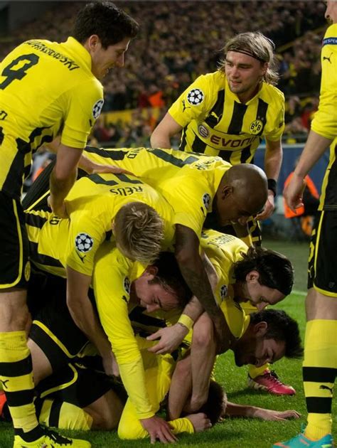 Top 4 seeded teams have a bye round. Borussia Dortmund steht erstmals seit 15 Jahren wieder im ...