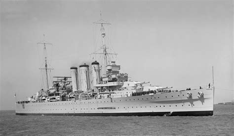 Memorial to the 645 servicemen lost the hmas sydney was sunk off the coast of western australia after a sunset encounter with the german. HMAS Sydney (II) - D48, at anchor - smaller - Naval ...