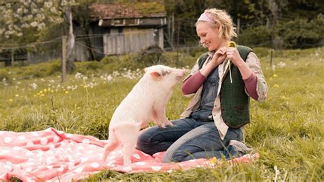 With gisela schneeberger, rosalie thomass, bettina mittendorfer, jorge gonzalez. Eine ganz heisse Nummer 2.0 Szene 1 | Film-Rezensionen.de