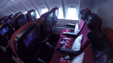 Virgin atlantic a330 upper class virgin atlantic clubhouse. Virgin Atlantic - Economy in the Upper Deck! (aka the ...