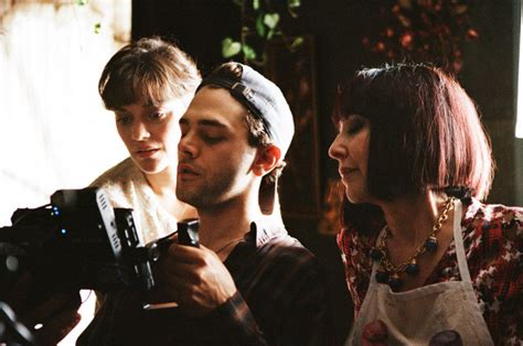 Regisseur xavier dolan über sein herrlich exzentrisches familienporträt einfach das ende der welt. Einfach das Ende der Welt (Film 2016) | QUEERmdb - Neue ...