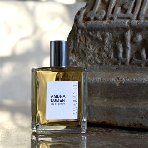 Free us shipping with orders over $59. Ambra Lumen - Eau de Parfum | Amarante Parfums