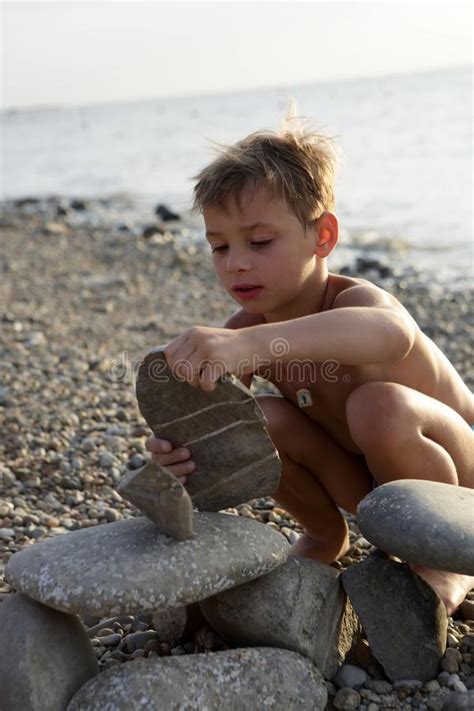 Holidays_russian_boys the boy and the golden egg training day with the karate boys disk_2 beach artists good fishing (oskar) der. Azov boys download