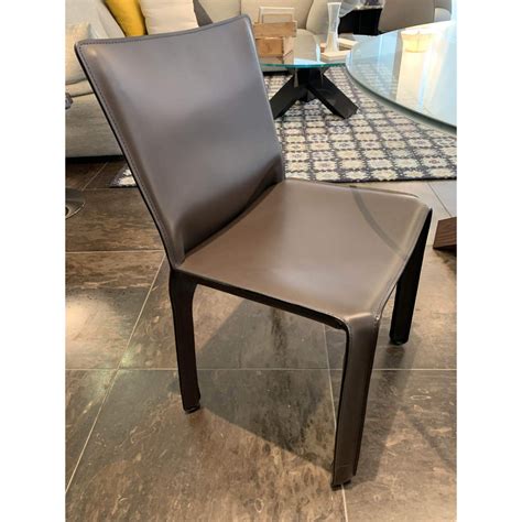 With over 18 lots available for antique cassina accent chairs and 7 upcoming auctions, you won't want to miss out. Cassina Cab Brown Chair Outlet | Desout.com