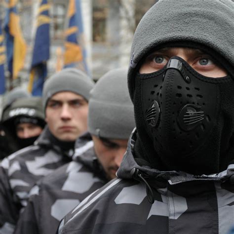 The core support base of the party are veterans of the azov battalion, which is under the command of ukraine's national guard, and members of the azov civil corps, a civilian no. Нацкорпус стал фигурантом скандала с порно-бизнесом в ...