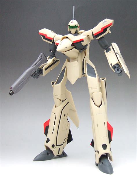 やまと 1/60 完全変形YF-19 マクロスプラス