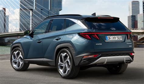 Edmunds also has hyundai tucson pricing, mpg, specs, pictures, safety features, consumer reviews and more. Αυτοκίνητο: Η ολοκαίνουργια, τέταρτη γενιά του Hyundai ...