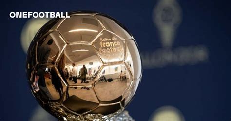 © panoramic attaquant 22 ans et déjà proche du ballon d'or ! The Great Debate: Ballon d'Or cancelled, so who will win ...