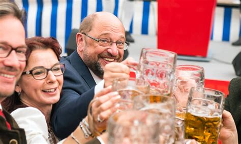 Das war heute eine abstimmung mit den füßen! Bilderstrecke zu: Volksfest Gillamoos: Abstimmung mit den ...