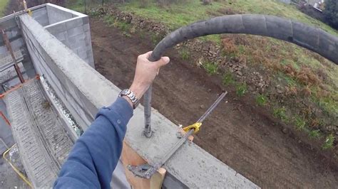 Béton pour dalle, chaînage horizontal. chainage maison - YouTube