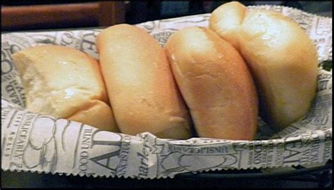 Gently summer until done, about 5 to 6 minutes. O'Charleys Rolls Recipe | Rolls recipe, Dinner rolls ...