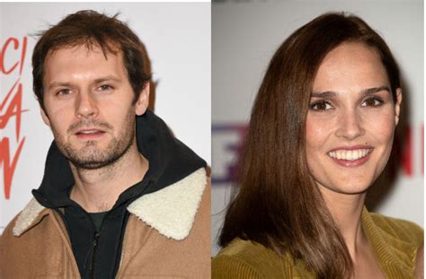 Ne soyez pas timide, vous pourriez être surpris des connexions que vous allez créer. Hugo Becker Femme / Romain Quirot Lya Oussadit Et Hugo ...