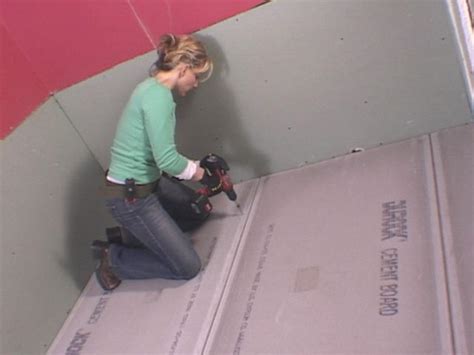 Kevin o'connor helps tom silva lay subflooring in what will become the new dining room. How to Lay a Subfloor | how-tos | DIY
