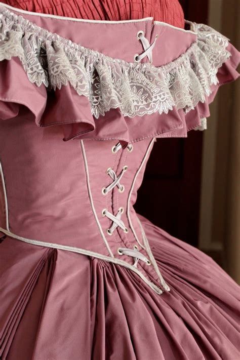 Green plaid 1860's dress for winter quarters. Victorian ball gown in mauve taffeta and silver lace. 1860 ...