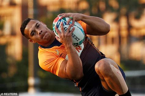 Find the perfect cheslin kolbe stock photos and editorial news pictures from getty images. Cheslin Kolbe returns from injury for RWC final | Rugby ...