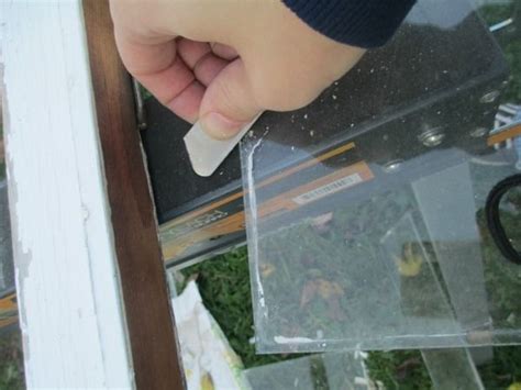 The process of removing putty from the walls. How to Reglaze Old Windows - Scott Family Homestead ...