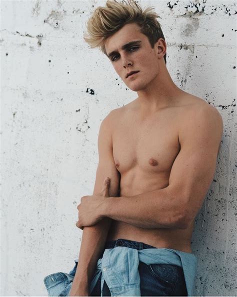 Ivan also loves to show off for the camera, as you can tell in his video. Jake Paul | Jake paul, Jake paul team 10, Jake