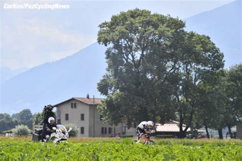 Han fulgte det op med fjerde på etape 12 i nîmes og igen i den sidste tidsprøve. Suisse'18 Final Stage 9: Richie Rules - Küng Is TT King ...
