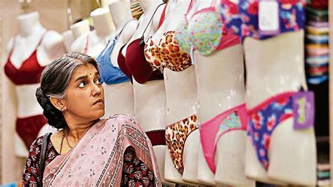 Lipstick under my burkha 123movies watch online streaming free plot: Lipstick Under My Burkha movie review: Don't expect a film ...
