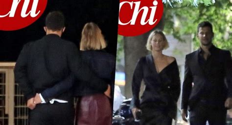 Valerio staffelli ha anche chiesto a federica pellegrini se il suo ex, filippo magnini, avesse messo un like alle sue foto sexy. Federica Pellegrini e Matteo Giunta tenere effusioni a ...