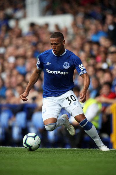 Explore tweets of richarlison andrade @richarlison97 on twitter. People - Photos in 2020 | Everton, Goodison park, Liverpool