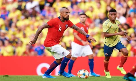 The national football teams of chile and colombia will face each other on october 13 for the fifa world cup 2022 qualifiers south america at estadio nacional julio martínez prádanos, santiago. Apuesta Chile vs Colombia - Eliminatorias Conmebol ...