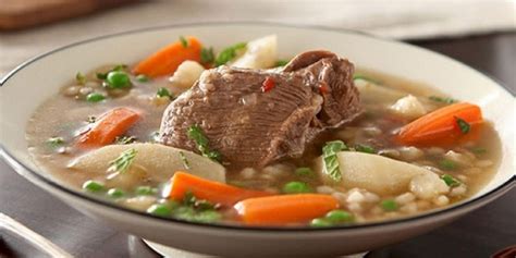 Makanan dalam bahasa inggris disebut food. Resep Sup Daging Simpel, Makanan yang Cocok di Musim Hujan ...