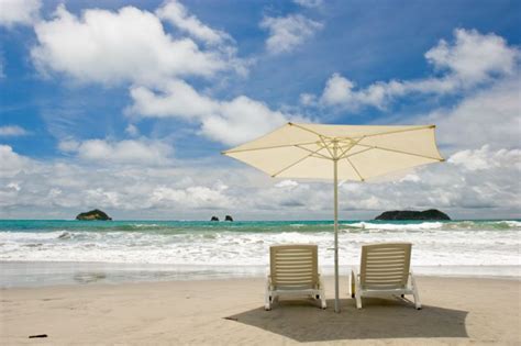 As for the volume of a cubic ton of sand, i have no idea. The Best Black Sand and White Sand Beaches in Costa Rica ...