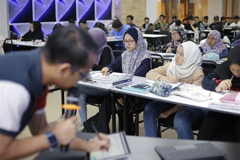 Tarikh rasmi kalendar cuti sekolah 2019 dan cuti umum 2019 yang diumumkan oleh kpm. Seminar Cuti Sekolah 13 Ogos Topik 2 Form 4 - Cikgu Ajwad