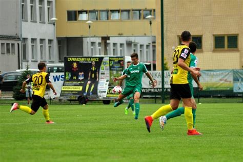 It achieved 2nd place in the 3rd division in season 2003/2004 and was promoted to the 2nd division in. Wolak w wyjściowym składzie, Radomiak wygrywa. - Arkowcy.pl