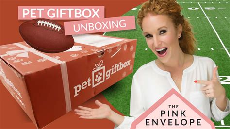 Monthly subscription box reviews from boxes like birchbox, glossybox, popsugar, and more. Cat Subscription Box - Pet Giftbox Review - The Pink Envelope
