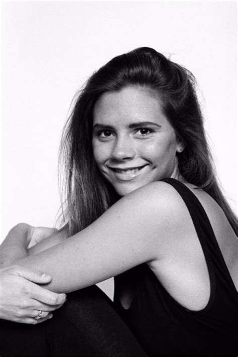 17 апреля 1974, харлоу, эссекс, великобритания) — британская певица. Rare Photographs of Victoria Beckham From a 1992 ...